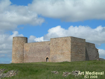 Castillo y Murallas