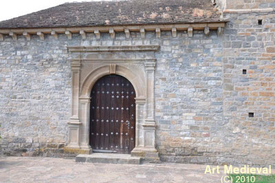 puerta renacentista