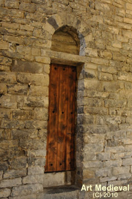 Puerta del campanario