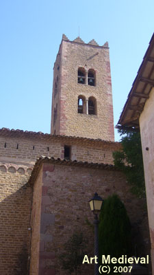 Detalle de la torre campanario