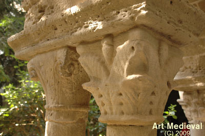 Capitells vegetals