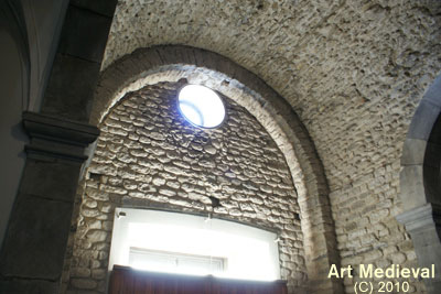 Bóveda de la nave románica