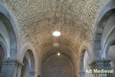 Bóveda de la nave románica