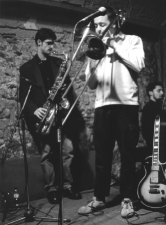 Eric amb els Hot Carajillos Happy Band, 04-01-02