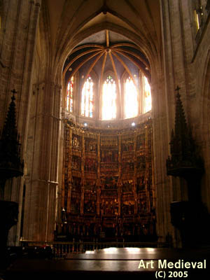 Interior del templo