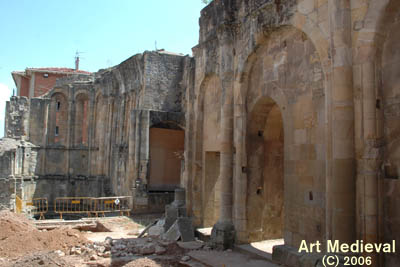 Interior del templo