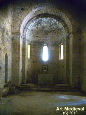 Interior del templo