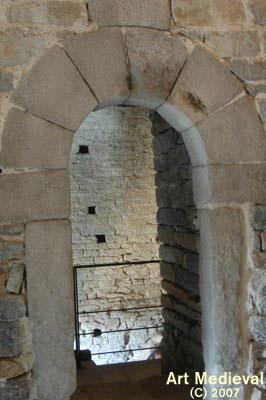Puerta de acceso a las estancias del prior