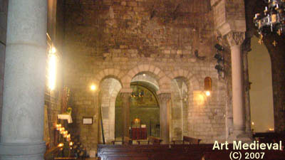 Interior del templo