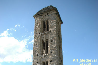 Detall de la torre campanar