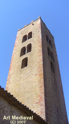 Torre campanario