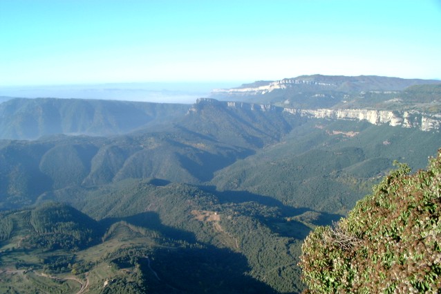 Cingleres de les Guilleries des del Santuari del Far