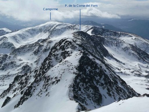 Carena de cims: Pic dels Tres Estanys, Pic de la Coma del Forn i Pic de Campirme (Vista des del Pic Ventolau)