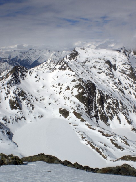 Pic i Estany Gran de la Gallina, Mont-roig 