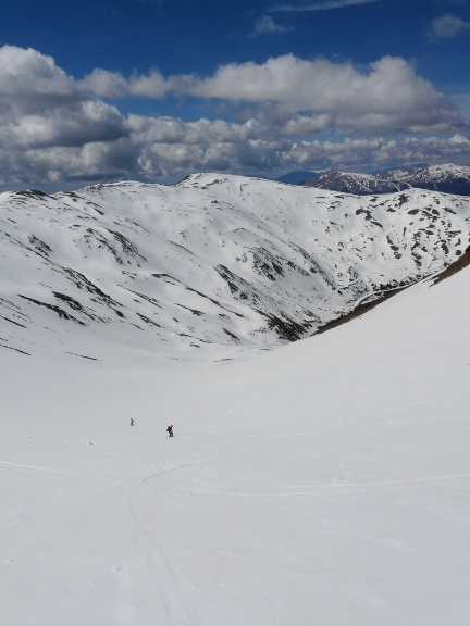 La baixada amb una neu primavera excel·lent